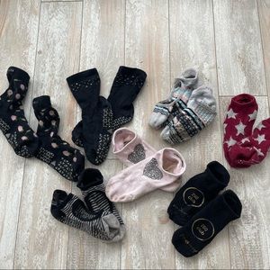 7 PAIRS PURE BARRE SOCKS